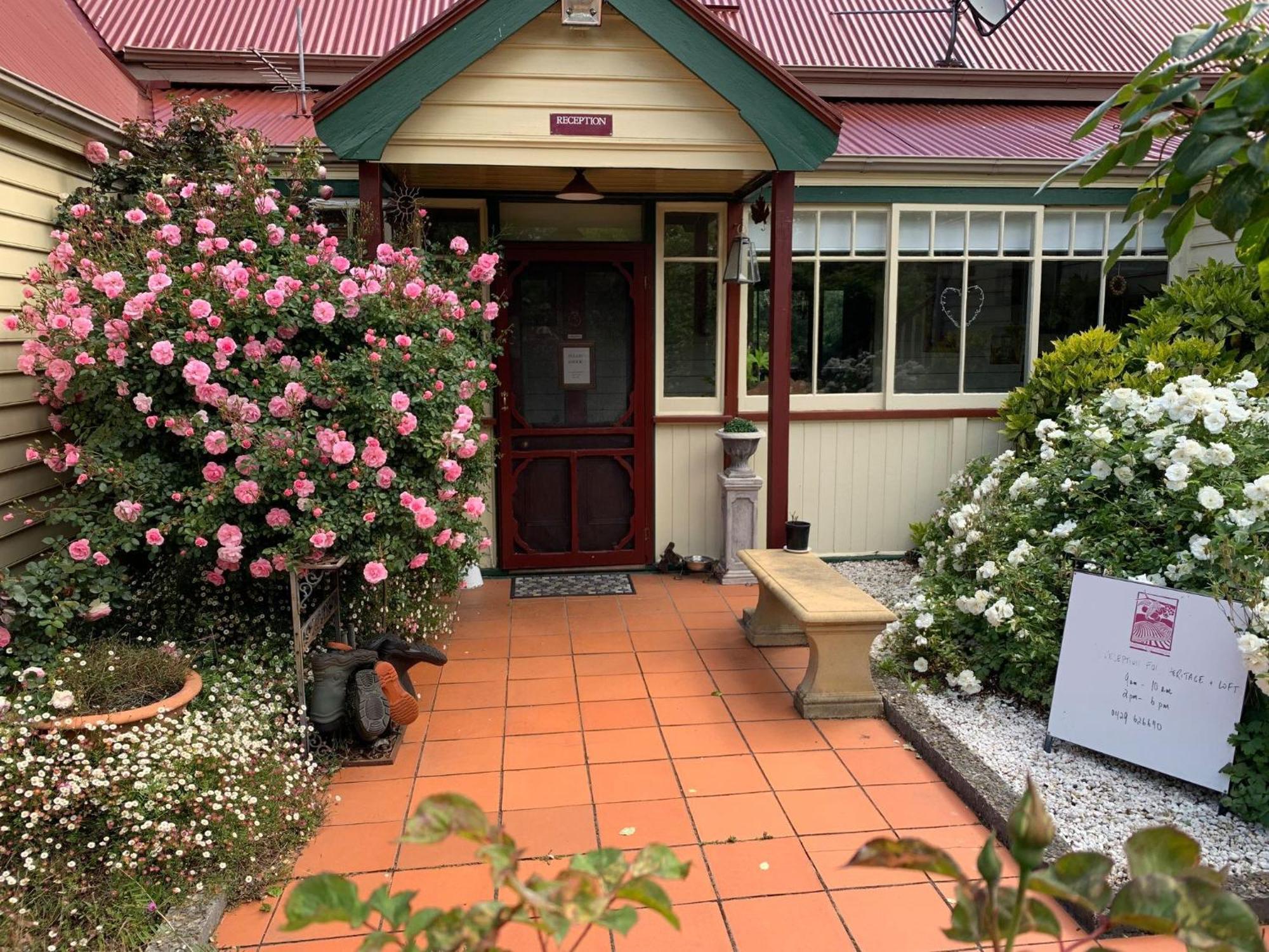 Crabtree House Bed & Breakfast Grove Екстериор снимка