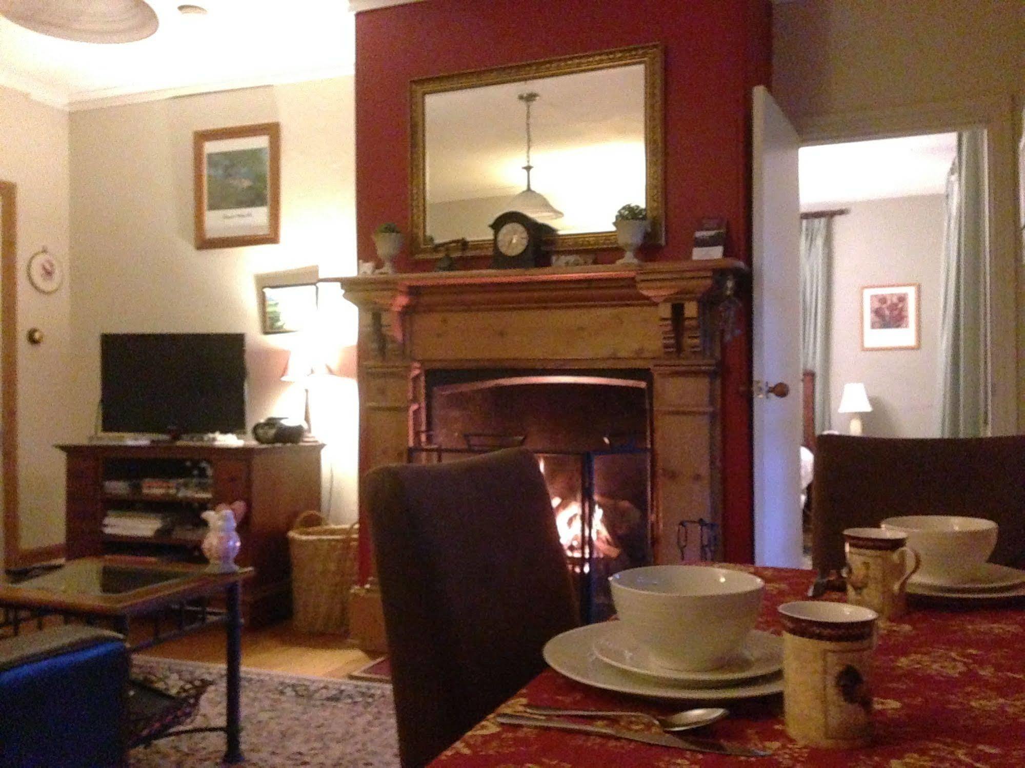 Crabtree House Bed & Breakfast Grove Екстериор снимка